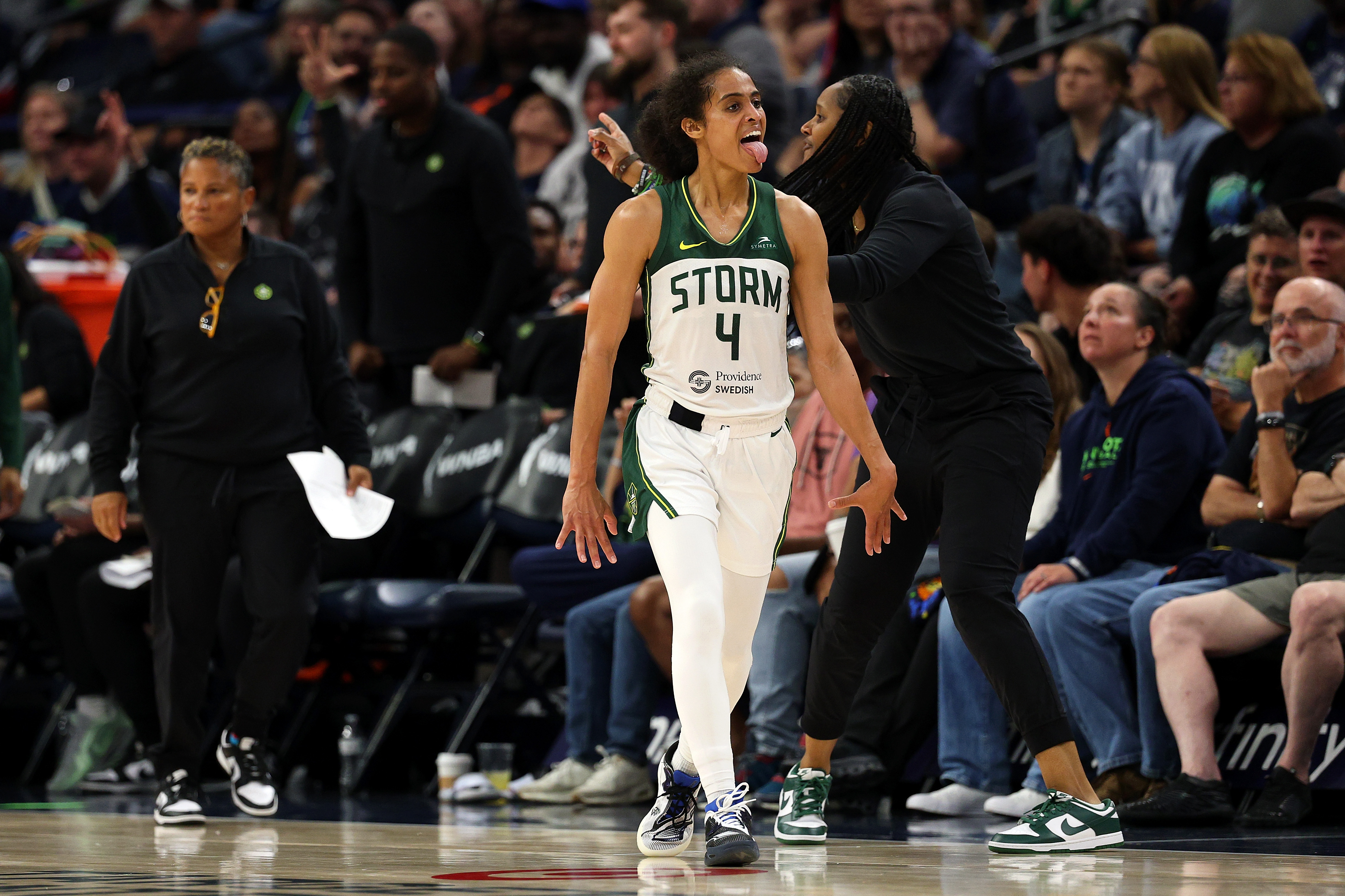 Game 40: Seattle @ Minnesota, 93-79